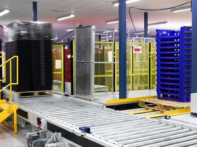 托盘输送机处理系统