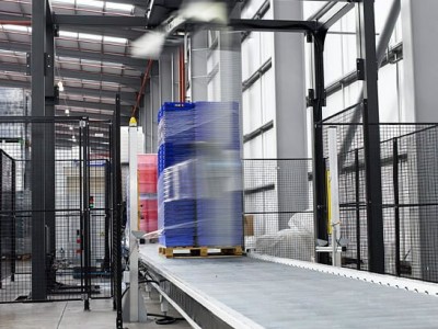 托盘输送机处理系统